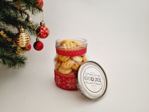Serinakaker i julekrukke